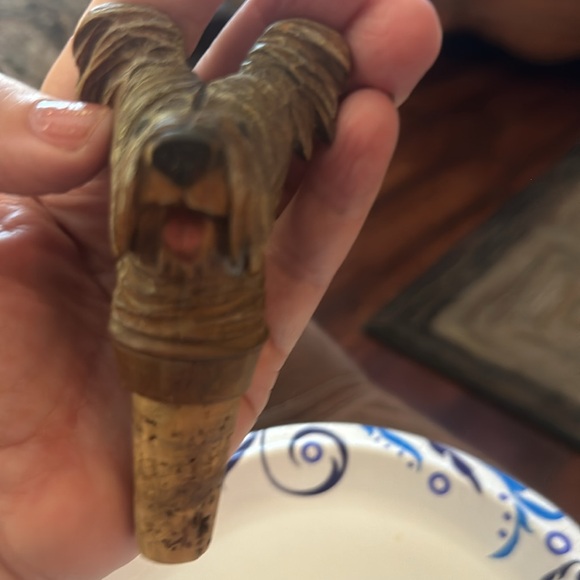 Vintage Anri hand carved Terrier wine stopper , with cork. - Picture 2 of 7